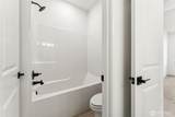 5851 Thornhill Avenue - Photo 11