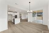 5851 Thornhill Avenue - Photo 7