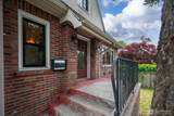 1543 31st Avenue - Photo 2