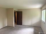 24404 Mirrormont Boulevard - Photo 20