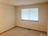 24404 Mirrormont Boulevard - Photo 28