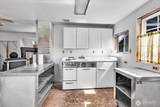 17049 Lake Point Drive - Photo 32