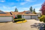 6020 Highlands Parkway - Photo 3