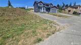 412 Comet Street - Photo 22