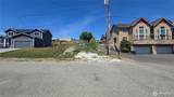 416 Comet Street - Photo 5