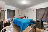 327 Chicago Boulevard - Photo 16