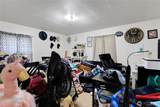327 Chicago Boulevard - Photo 17