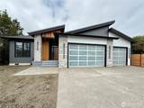 887 Texmar Avenue - Photo 3