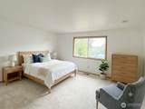 2539 Graham - Photo 14