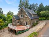 110 Sanderson Road - Photo 3