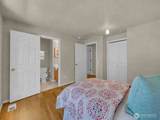 4720 Interlake Avenue - Photo 27