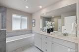 4030 80th Avenue - Photo 33