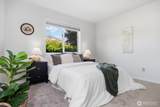 126 Grover Street - Photo 23