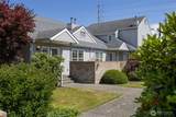126 Grover Street - Photo 4