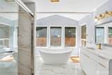 16220 Ambaum Boulevard - Photo 24