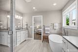 3110 Lake Sammamish Pkwy - Photo 14