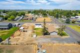 2096 Hamilton Road - Photo 13