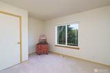 744 Shelter Bay Dr - Photo 17