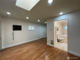 13729 Stone Avenue - Photo 14