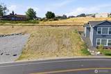 515 Village Drive - Photo 5