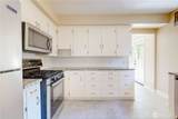 724 Valencia Street - Photo 10