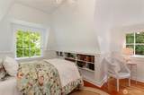 2425 Marine Drive - Photo 25
