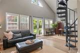 2425 Marine Drive - Photo 28