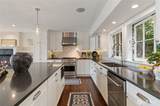 2425 Marine Drive - Photo 9