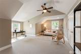 4372 Lakeview Court - Photo 14