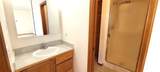 886 Oxford Way - Photo 14