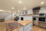 1677 Eastmont Avenue - Photo 17