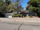 3219 Halverson Avenue - Photo 3