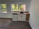 3219 Halverson Avenue - Photo 21