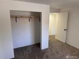 3219 Halverson Avenue - Photo 24