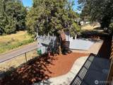 3219 Halverson Avenue - Photo 28