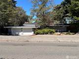 3219 Halverson Avenue - Photo 40