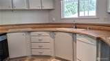 5210 90th Street - Photo 5