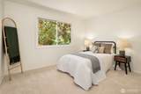 8531 Hunts Point Lane - Photo 11