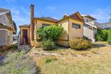 1427 Burwell Street - Photo 4