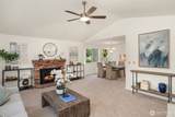 4230 205 Place - Photo 3