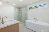7743 Seward Park Avenue - Photo 18