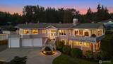 809 Driftwood Place - Photo 1