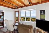 2342 Seaview Drive - Photo 22
