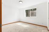 7220 Rainier Drive - Photo 16