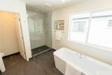 13540 39th Avenue - Photo 17