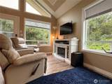 206 Wishkah Street - Photo 6