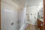 6533 Seaview Avenue - Photo 24