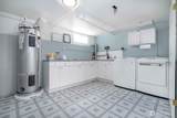 1010 Daley Street - Photo 18