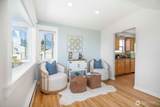 1010 Daley Street - Photo 5