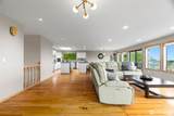 5128 Seaview Way - Photo 10